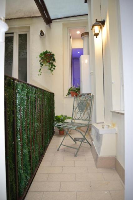 Fidia Palace Flavia'S Apartment Colosseo Рим Екстериор снимка