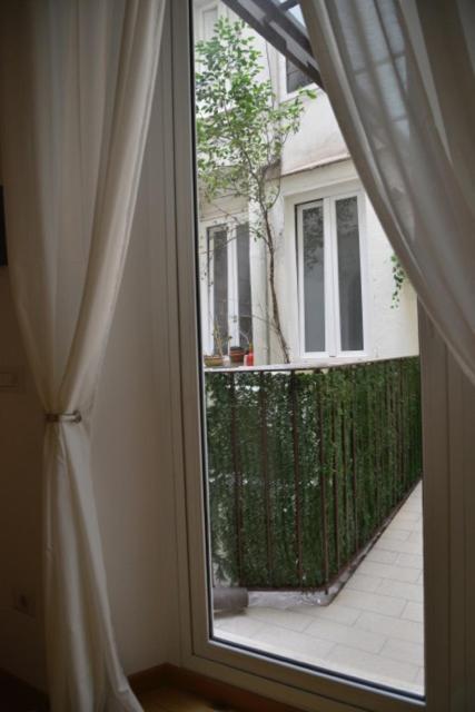 Fidia Palace Flavia'S Apartment Colosseo Рим Екстериор снимка